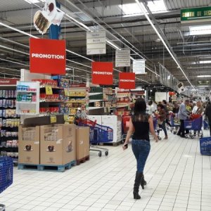 Carrefour Nice Lingostière